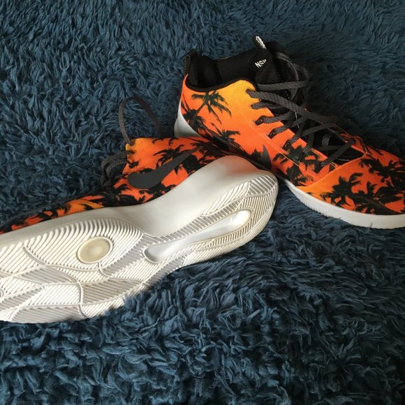 nike hyperdunk - Picture 4 of 7